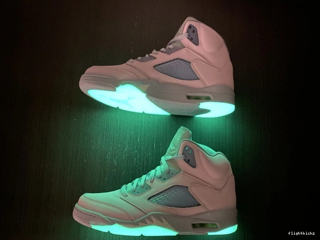 DV0562-600 Jordan 5 Air Easter 0811
